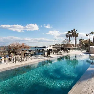 https://carihuela-beach-sun-private-apartment.hotelsinnerja.org